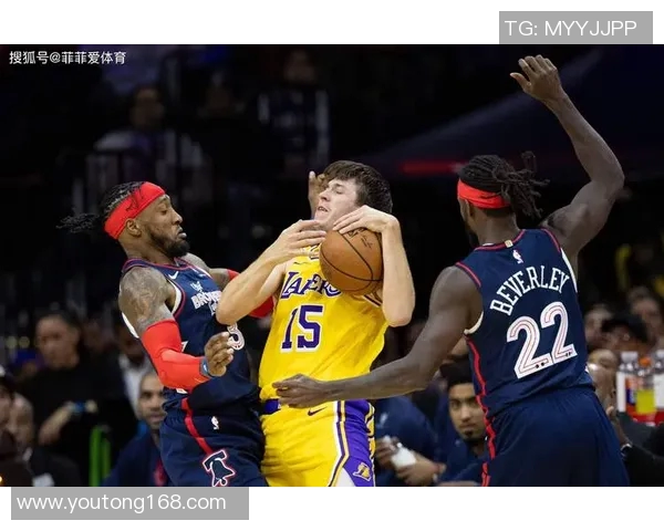 湖人对阵76人精彩比赛录像回顾与分析全场亮点不容错过